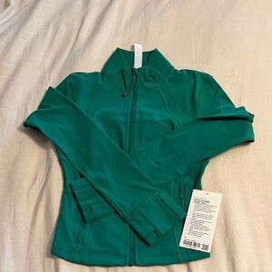 Lululemon Cropped Define Jacket, Raceway Green, size 6